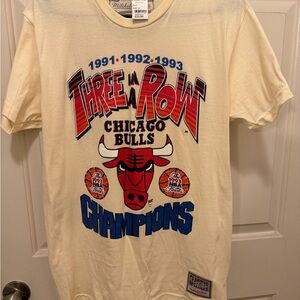Mitchell & Ness Cream Chicago Bulls Three-Peat Graphic Tee with Blue/Red Accents